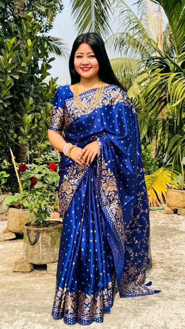Hot Japani Silk Skin Print Sharee with Blouse Piece