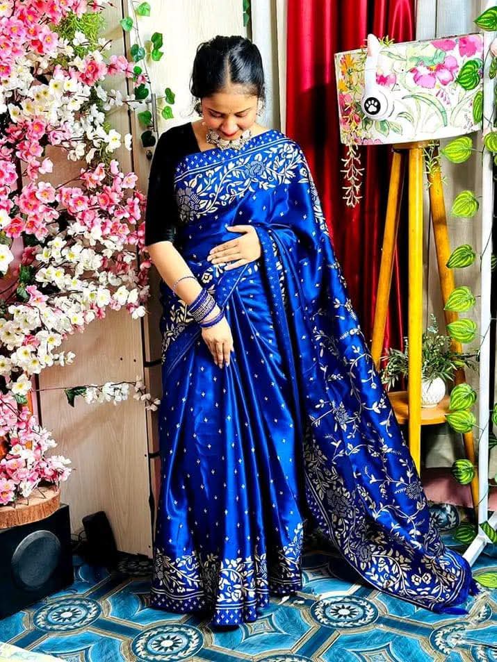 Hot Japani Silk Skin Print Sharee with Blouse Piece