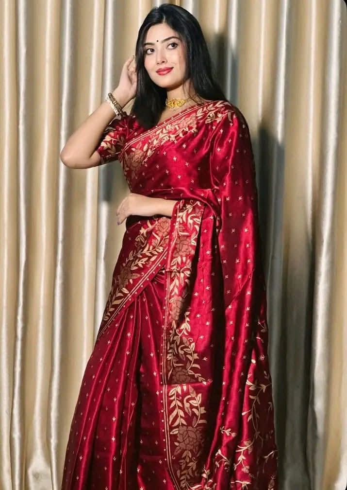 Hot Japani Silk Skin Print Sharee with Blouse Piece